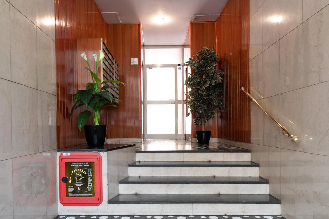 Comfort Suite Fiera Milano & San Siro Stadium Buitenkant foto